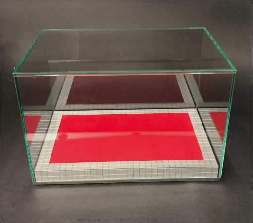 1:18 Tuning Glas-Alu/Titan-Veloure [Optik ] Red Edition Edel Vitrine STAUBDICHT - RAR